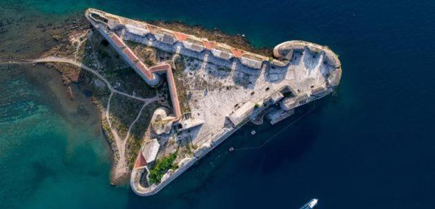 N & D Διαμέρισμα Σίμπενικ Εξωτερικό φωτογραφία